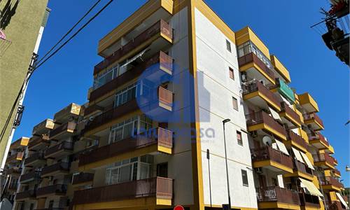 Luminoso 3 Vani con Cucina Abitabile e Ascensore – Zona Borgata S. Lucia